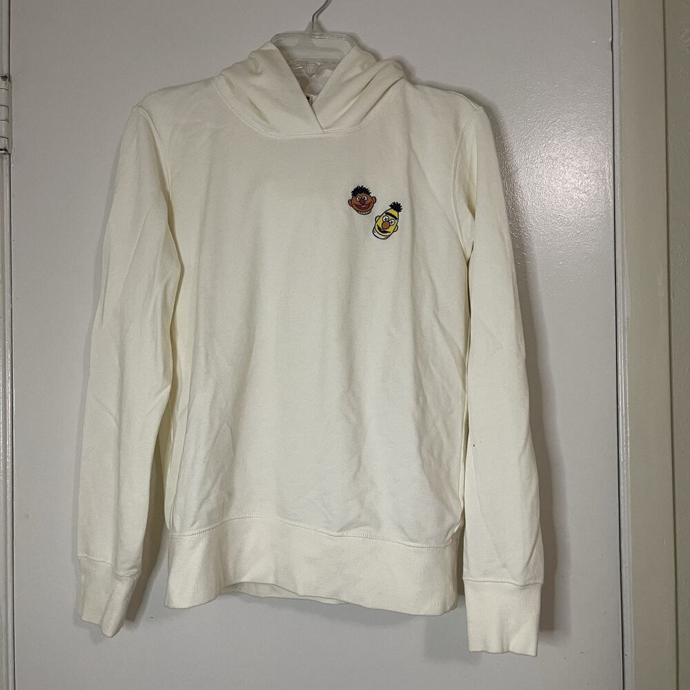UNIQLO x Kaws sesame street ivory embroidered patch pullover hoodie Women small